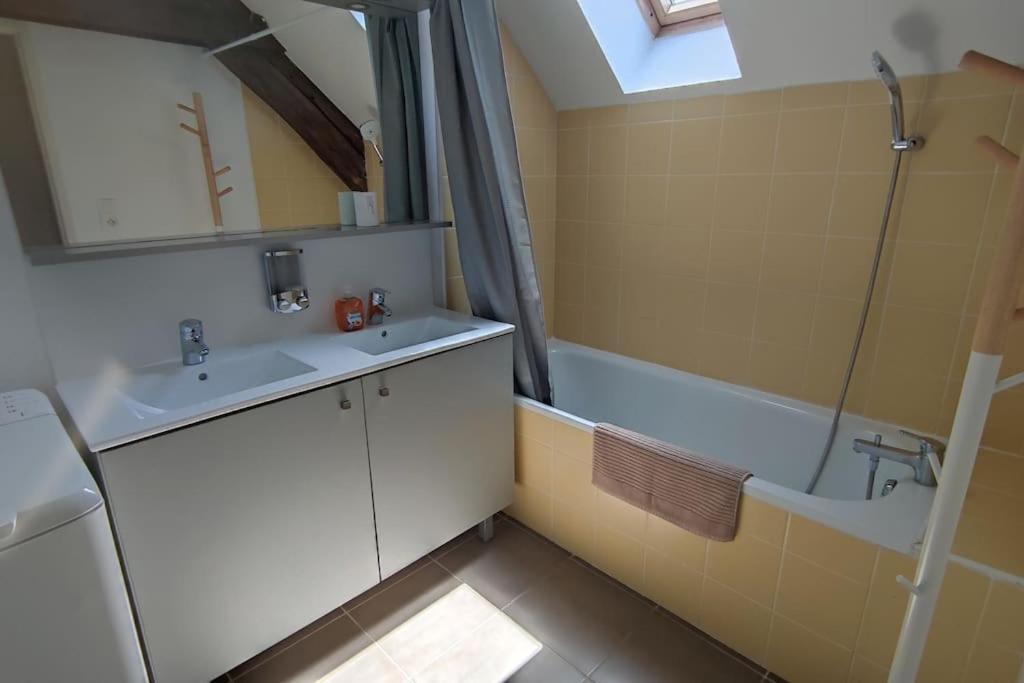 Superbe Duplex « Le Grevy » Lägenhet Dole Exteriör bild